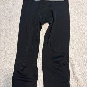 Youth Large Nike Pro 3/4 black tights